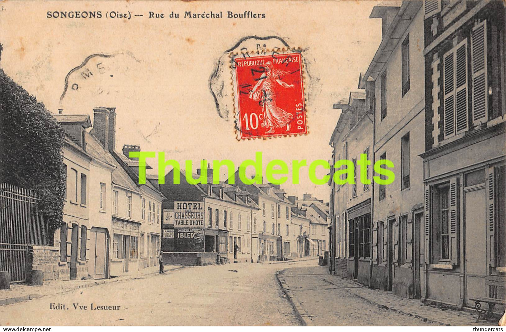 CPA 60 SONGEONS RUE DU MARECHAL BOUFFLERS  - Songeons