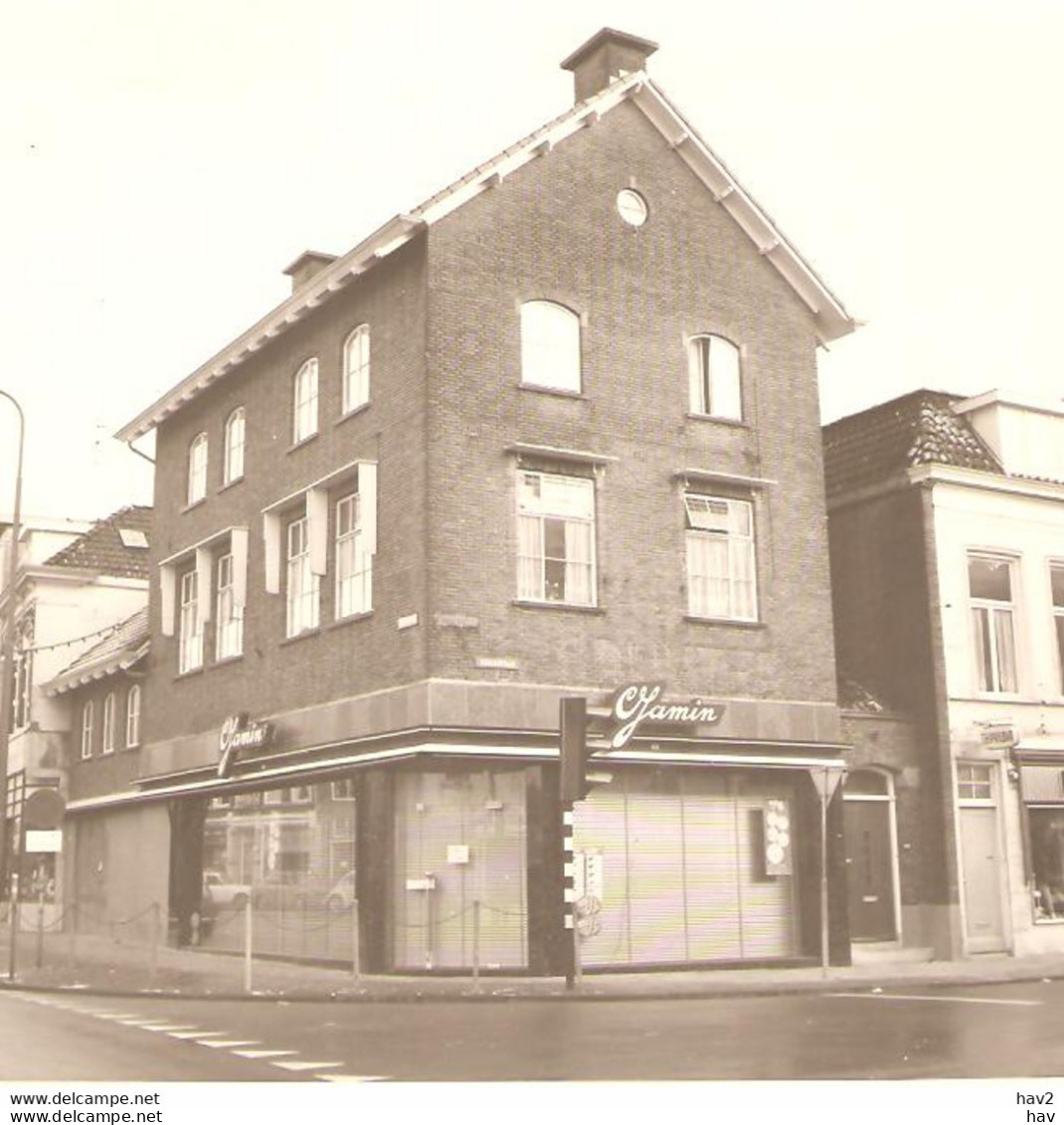 Assen Foto Hoek Kruisstraat Winkel Jamin Phildar '68 J106 - Assen