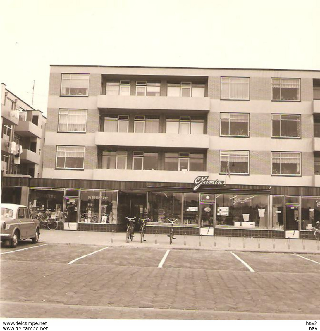 Helmond Foto Ebbenlaan Jamin Drogist 1964 J056 - Helmond