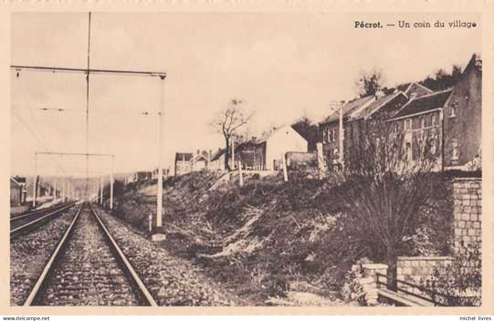 Pécrot - Un Coin Du Village - Pas Circulé - Chemin De Fer - TBE - Graven