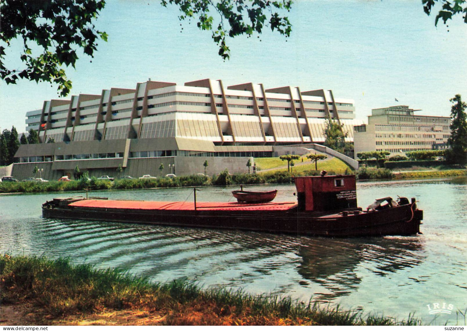 PÉNICHE - Devant Palais De L'Europe STRASBOURG - Thème Péniches - SPADEM éd. - Péniches