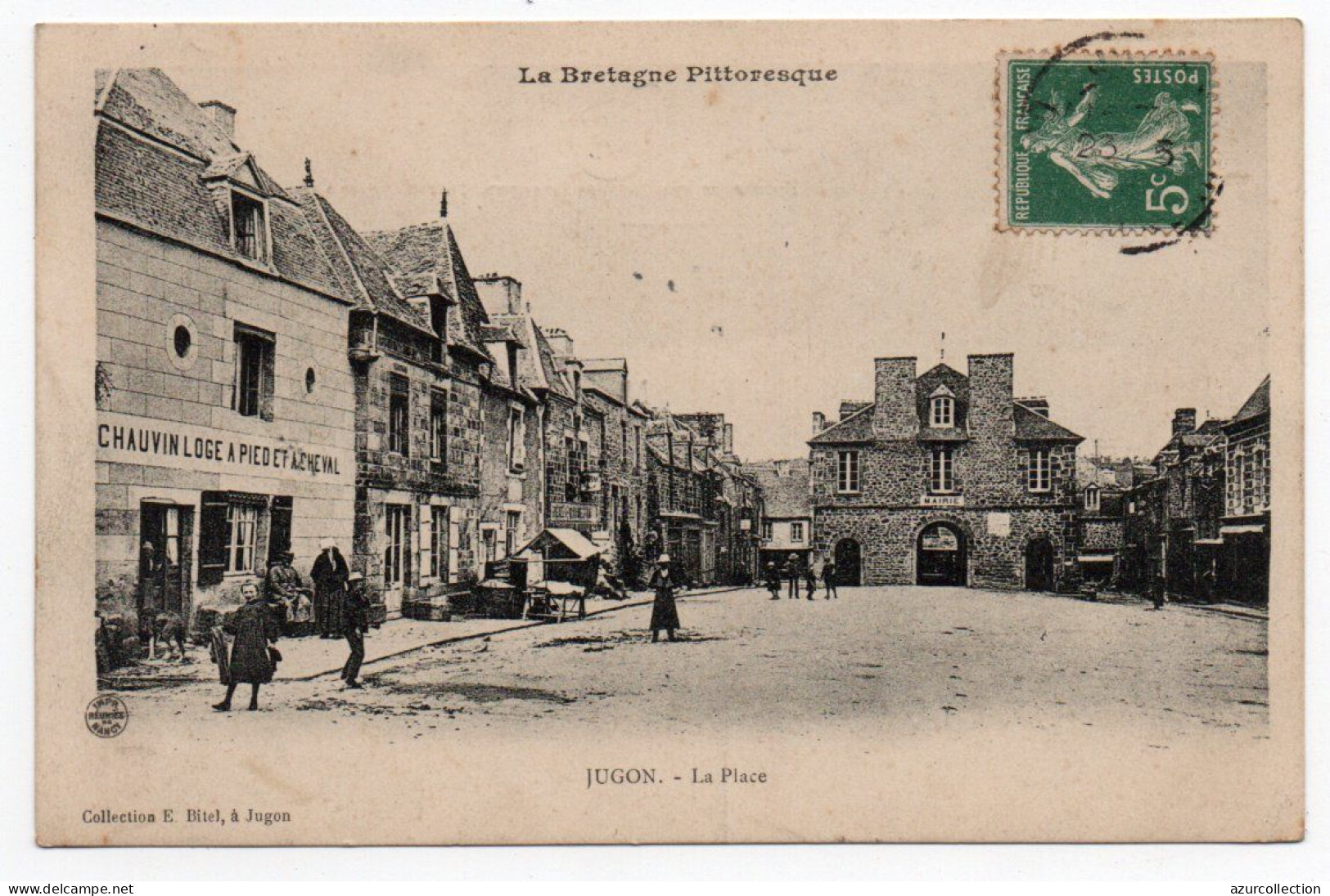 La Place - Jugon-les-Lacs