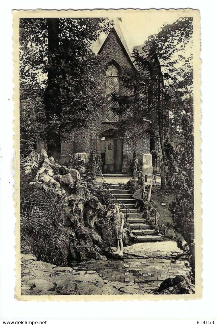 Tiegem  De Bron Met Kapel   La Source Et La Chapelle - Anzegem