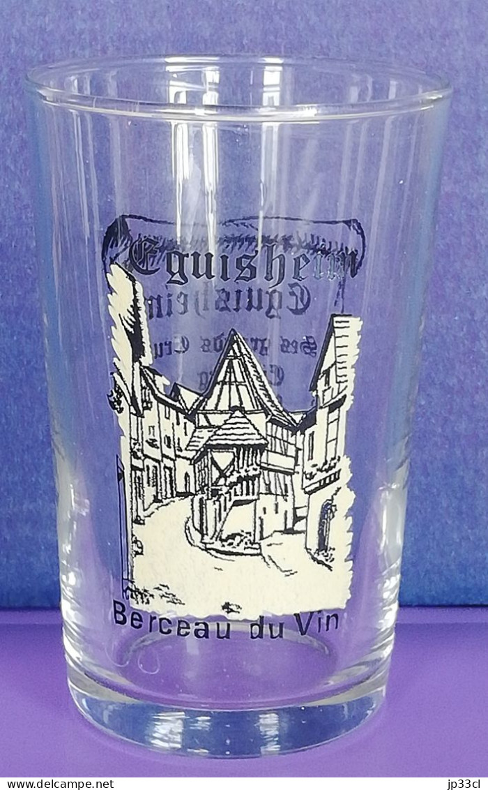 Verre à Vin Décoré D'une Vue D'Eguisheim "Berceau Du Vin - Ses Grands Crus : Eichberg Et Pfersigberg" (vers 1990) - Gläser