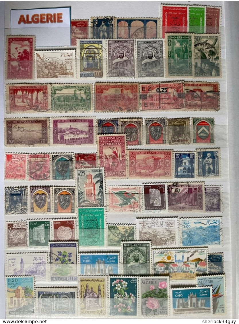 Plus De 3500 Timbres Tous Pays Dans Album Usagé. - Collections (en Albums)