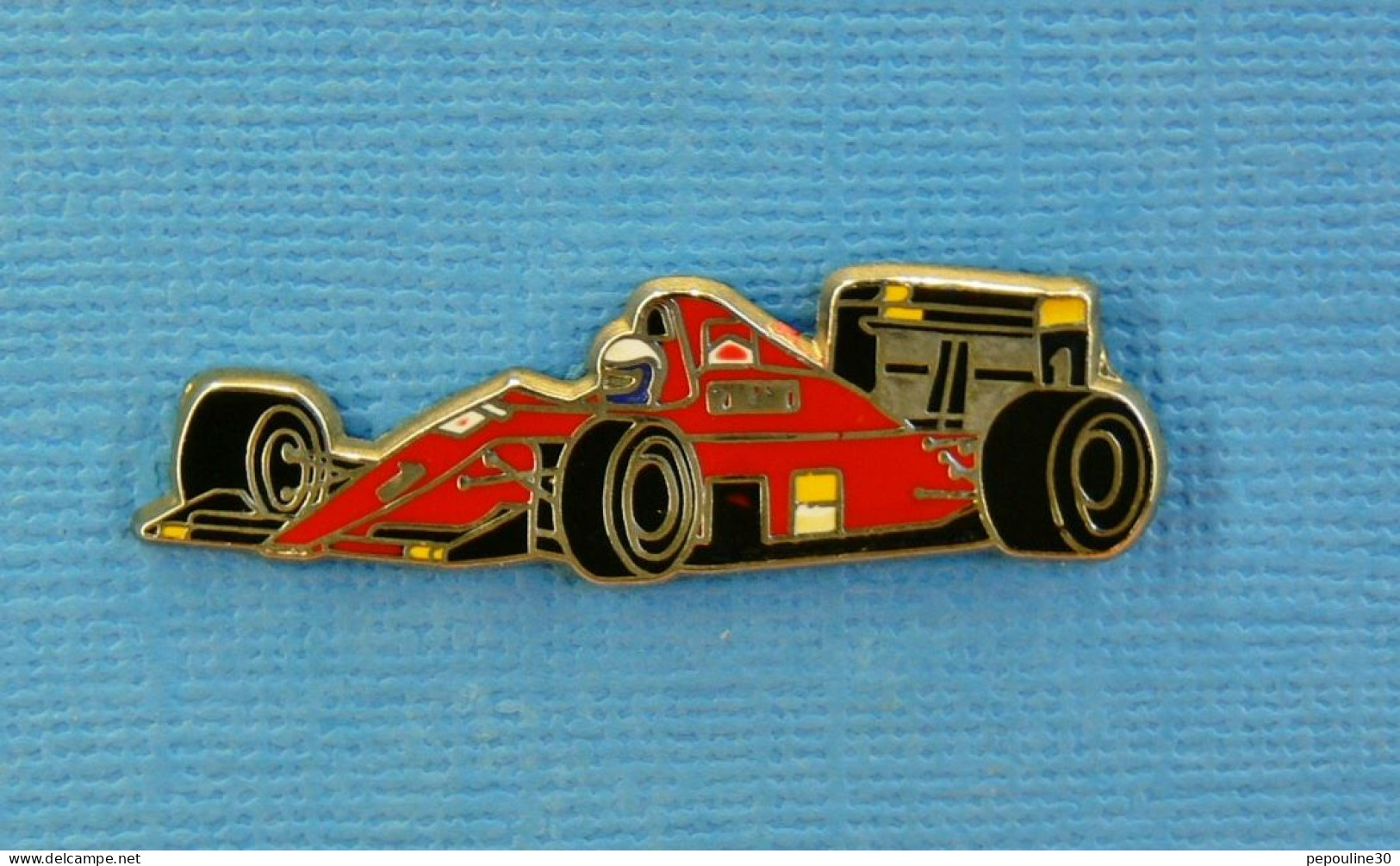 1 PIN'S // ** F1 / FERRARI F1-90 / MARLBORO ** . (Locomobile)  - Ferrari