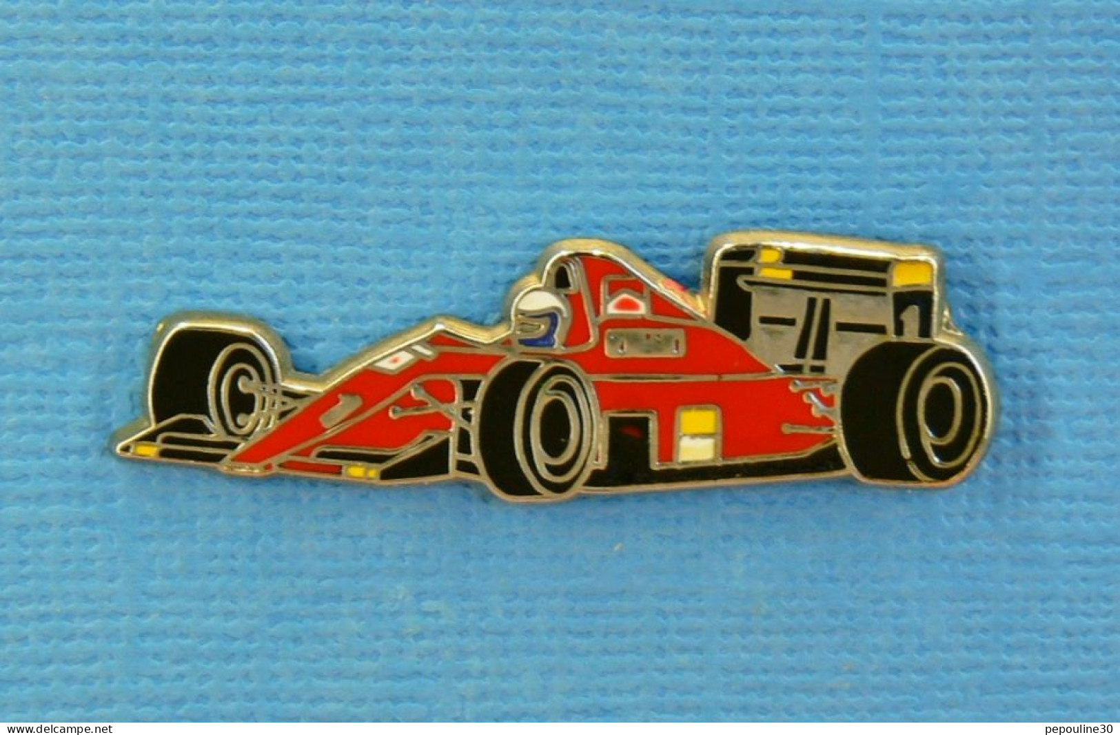 1 PIN'S // ** F1 / FERRARI F1-90 / MARLBORO ** . (Locomobile)  - Ferrari