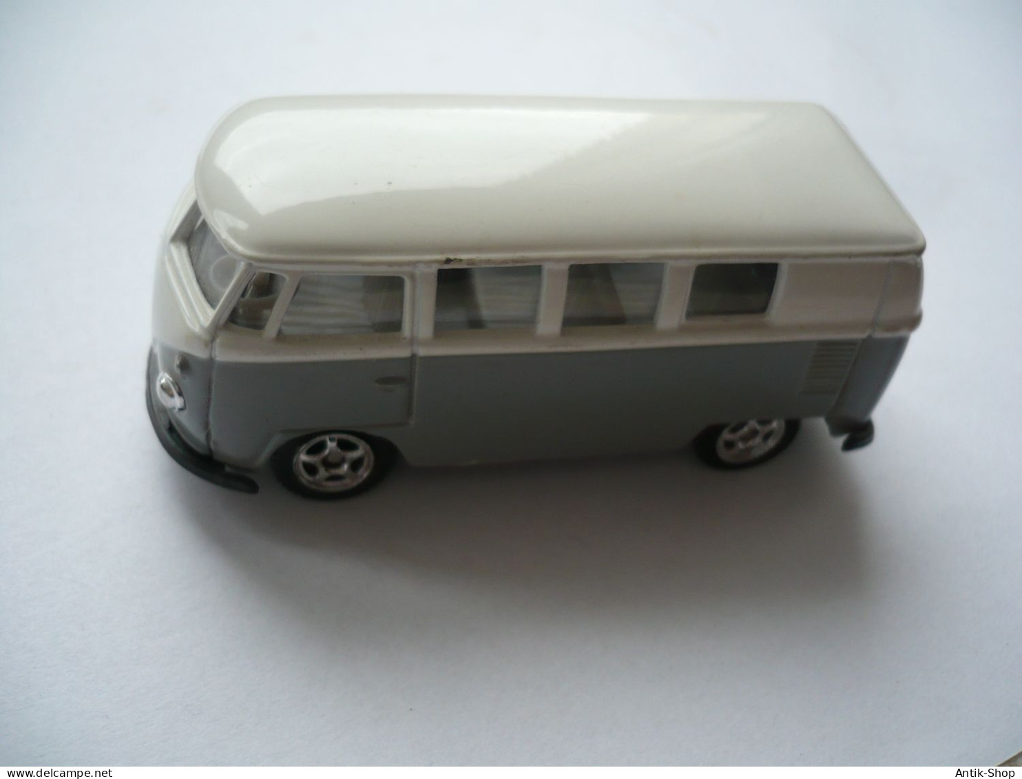 "WELLY"-Modellauto - VW Bus - Bully Van - Grau/weiß - 1962   (1141) - Sonstige & Ohne Zuordnung