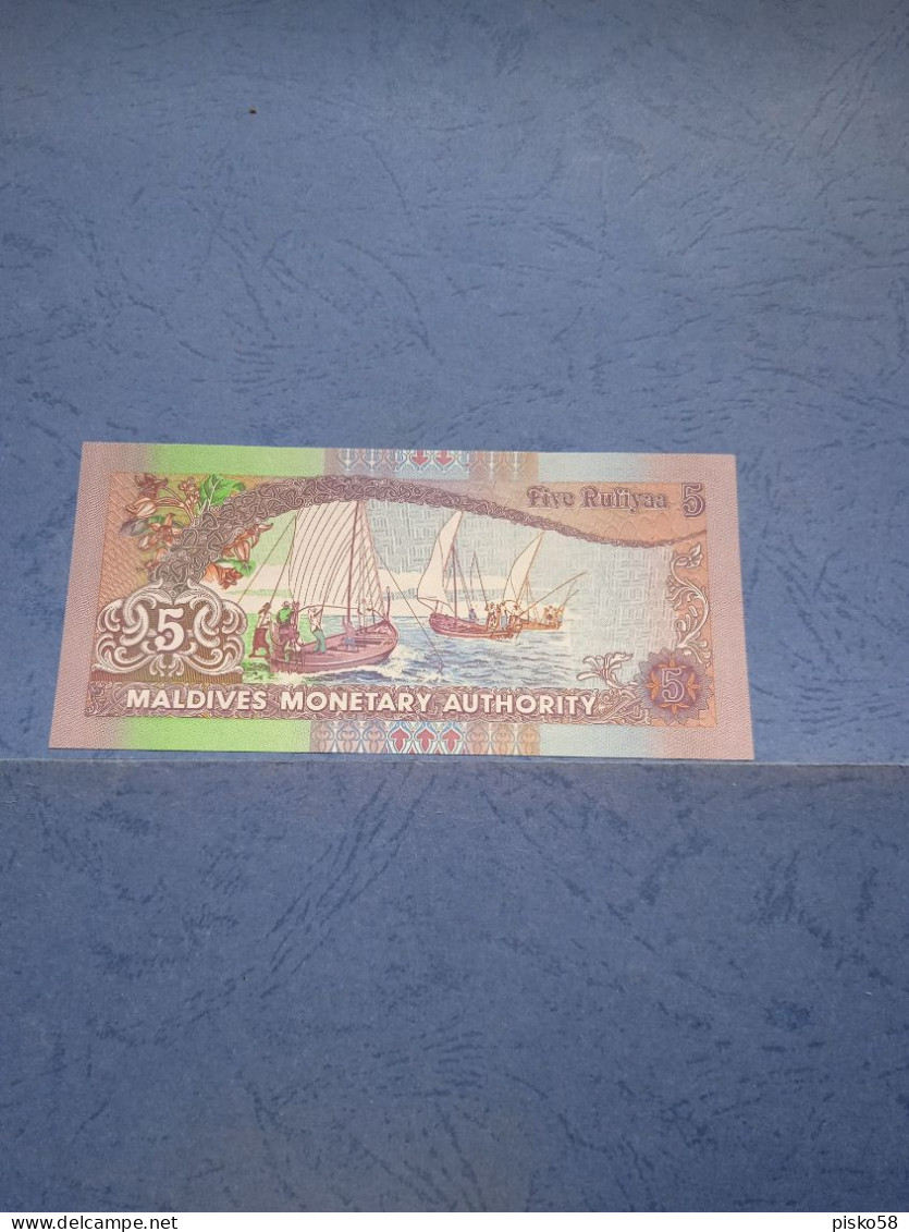 MALDIVE-P18c 5R 2011 UNC - - Maldiven