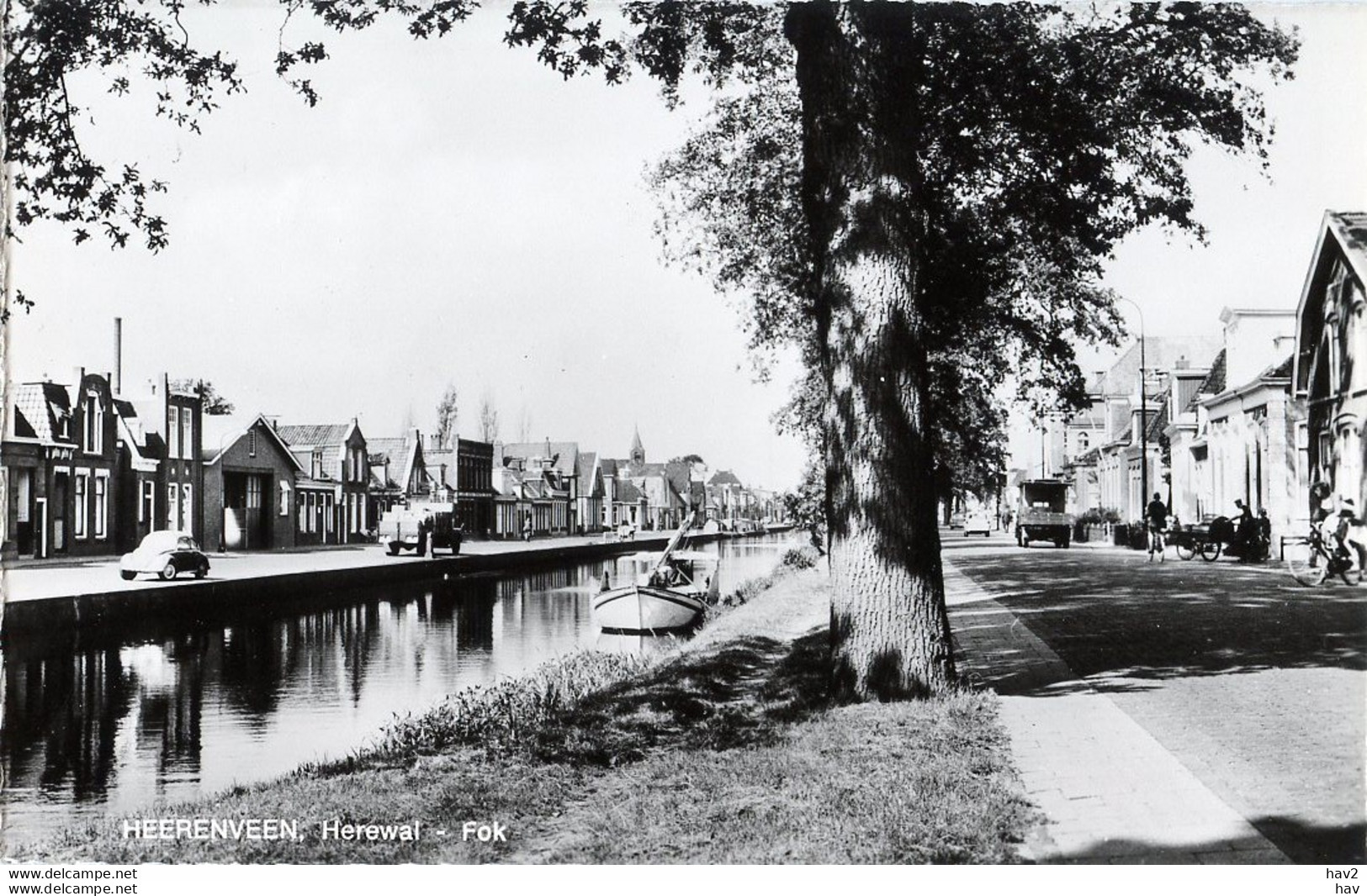 Heerenveen Herewal-Fok Vaart-boot-auto AM4495 - Heerenveen