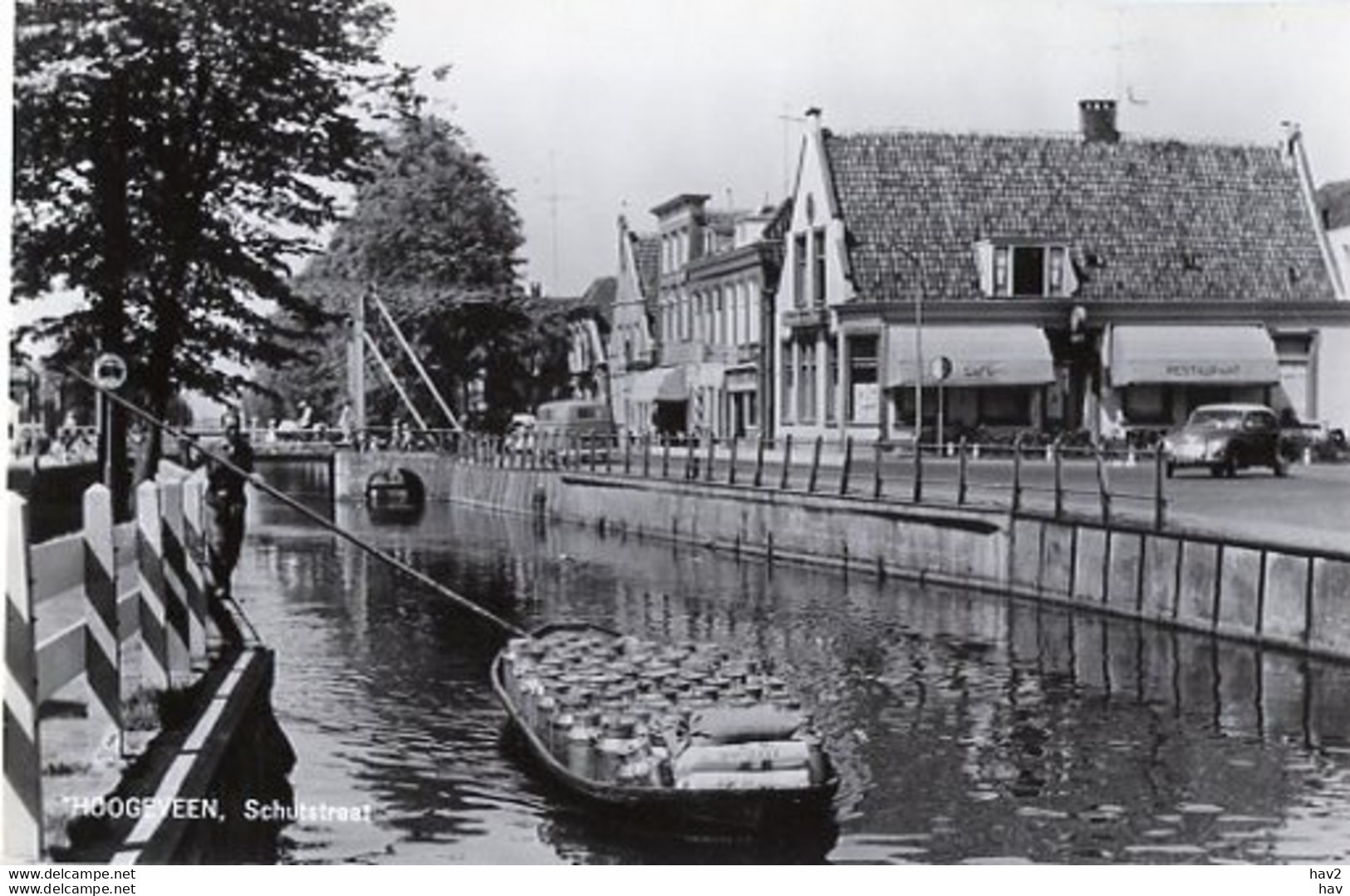 Hoogeveen Schutstraat Brug Schip AM2367 - Hoogeveen