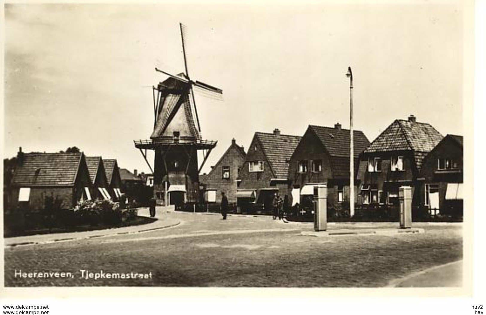 Heerenveen Tjepkemastraat Molen 1942 - Heerenveen