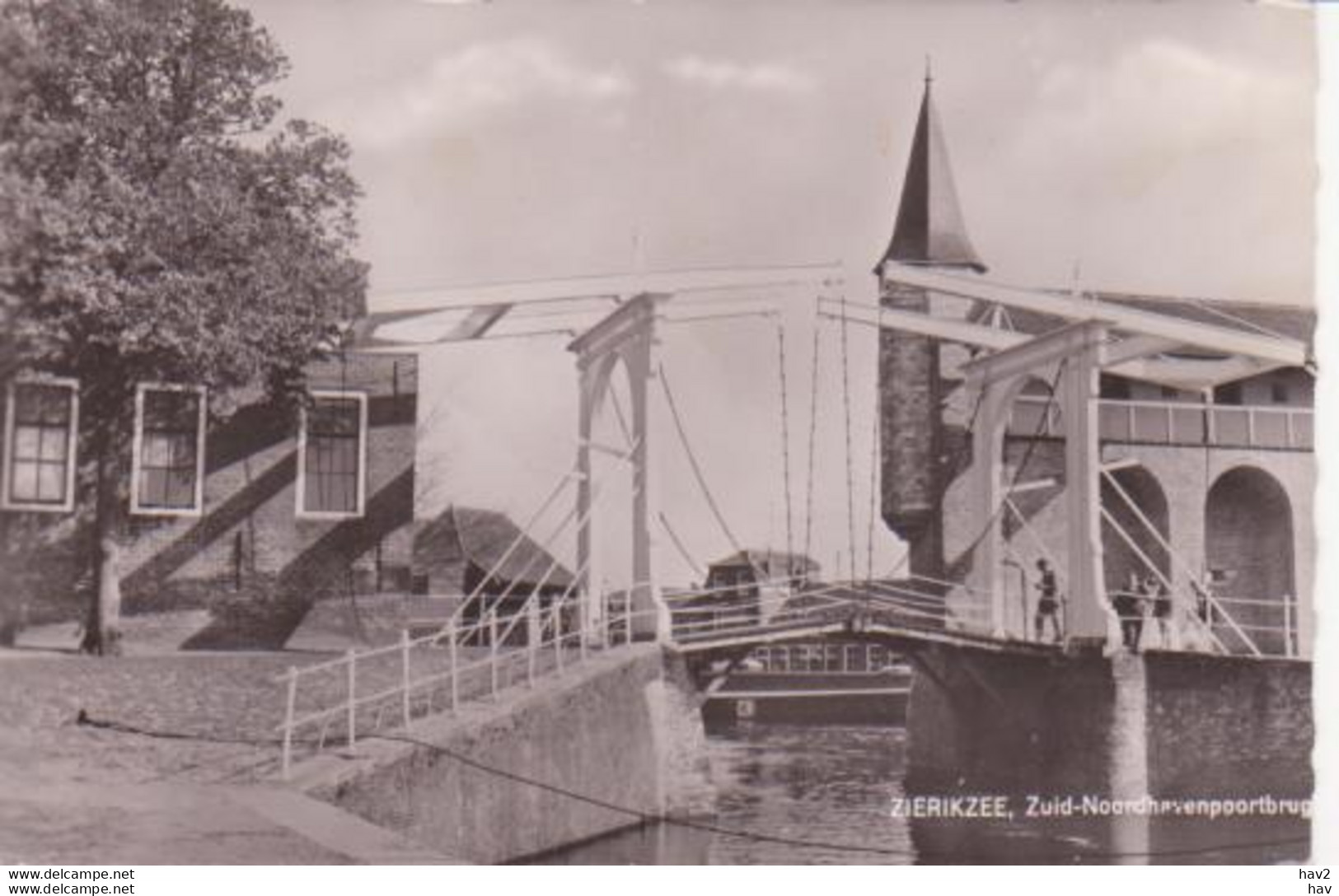 Zierikzee Zuid-Noord Haven Poort Brug RY 9021 - Zierikzee