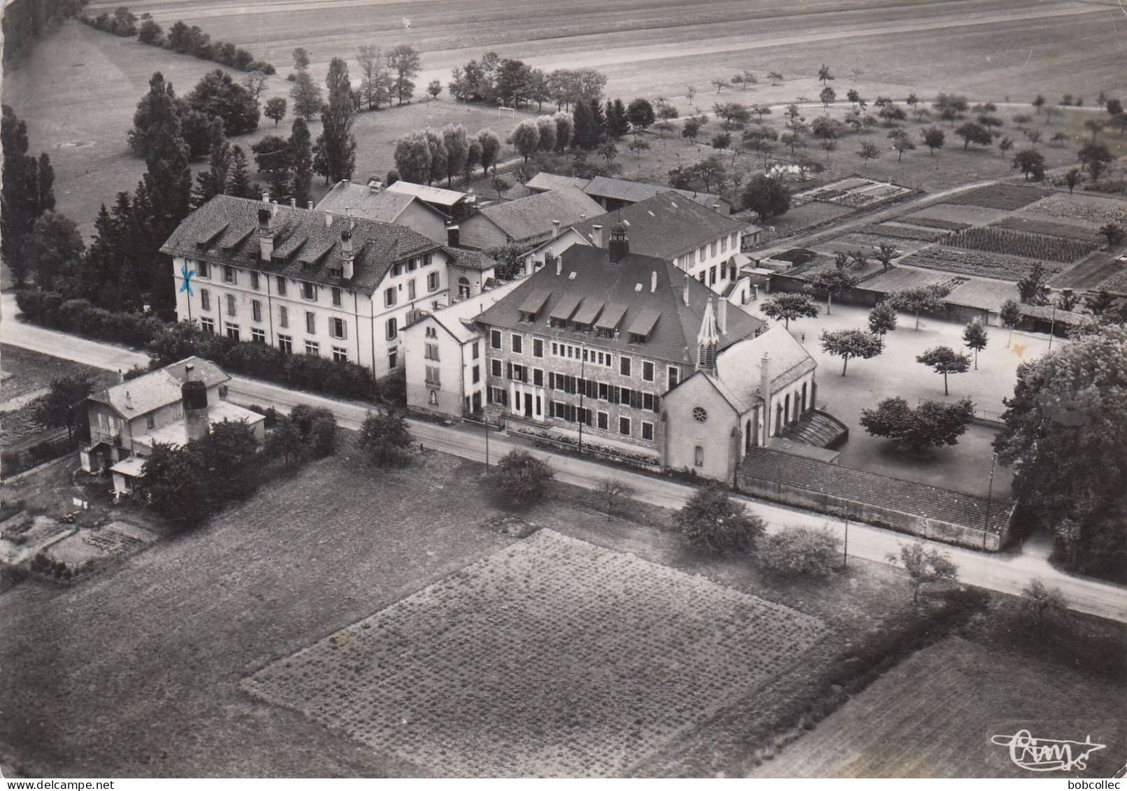 DOUVAINES (Haute-Savoie):  Vue Aérienne - Orphelinat St-François - Douvaine