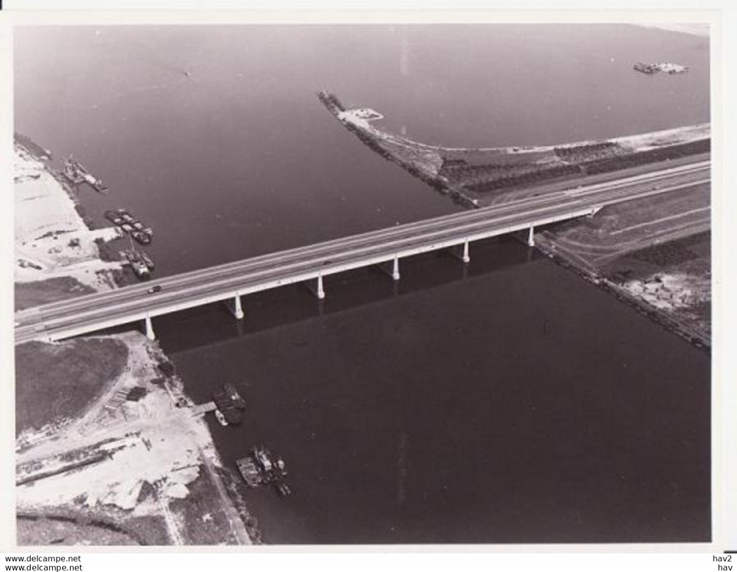 Naarden Verkeersbrug Luchtfoto 1972 RYL 1027 - Naarden