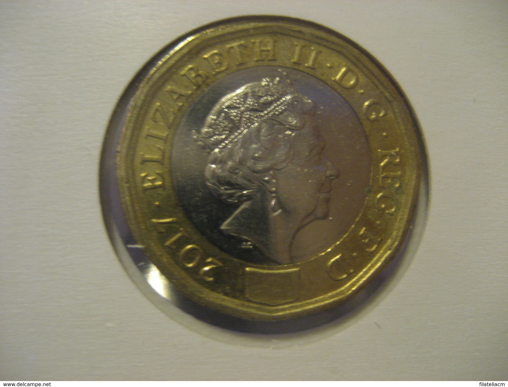 1 Pound 2017 ENGLAND Great Britain QE II Bimetallic Coin - 1 Pond