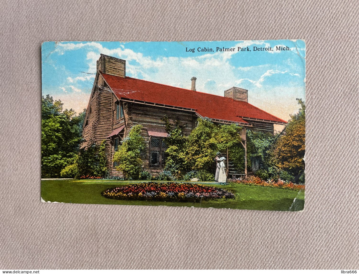 Log Cabin, Palmer Park, Detroit, Mich. / C.T. Photocrom, Chicago A-69541 / 1922 - Detroit