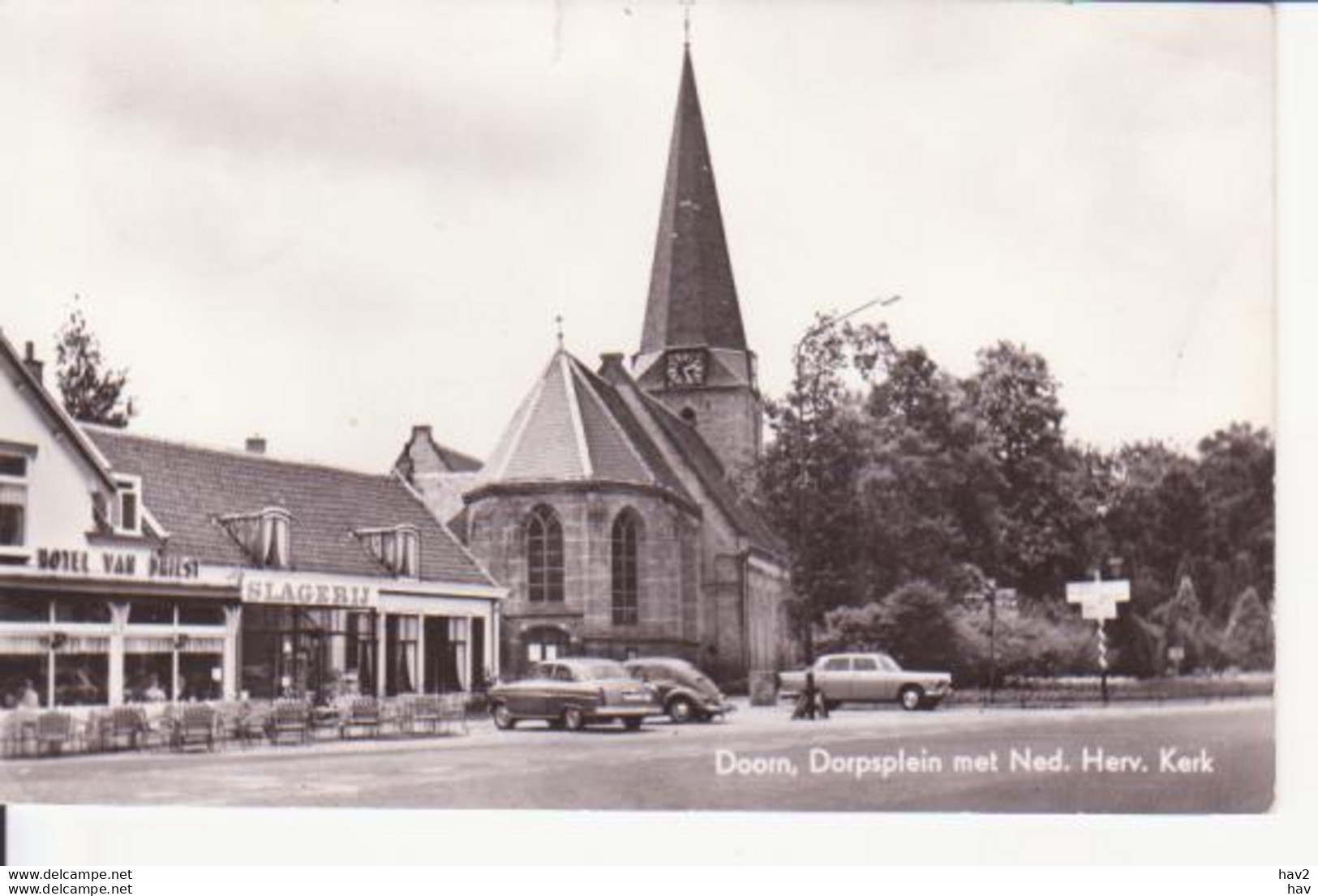 Doorn Dorpsplein Met N.H. Kerk  RY 3989 - Doorn