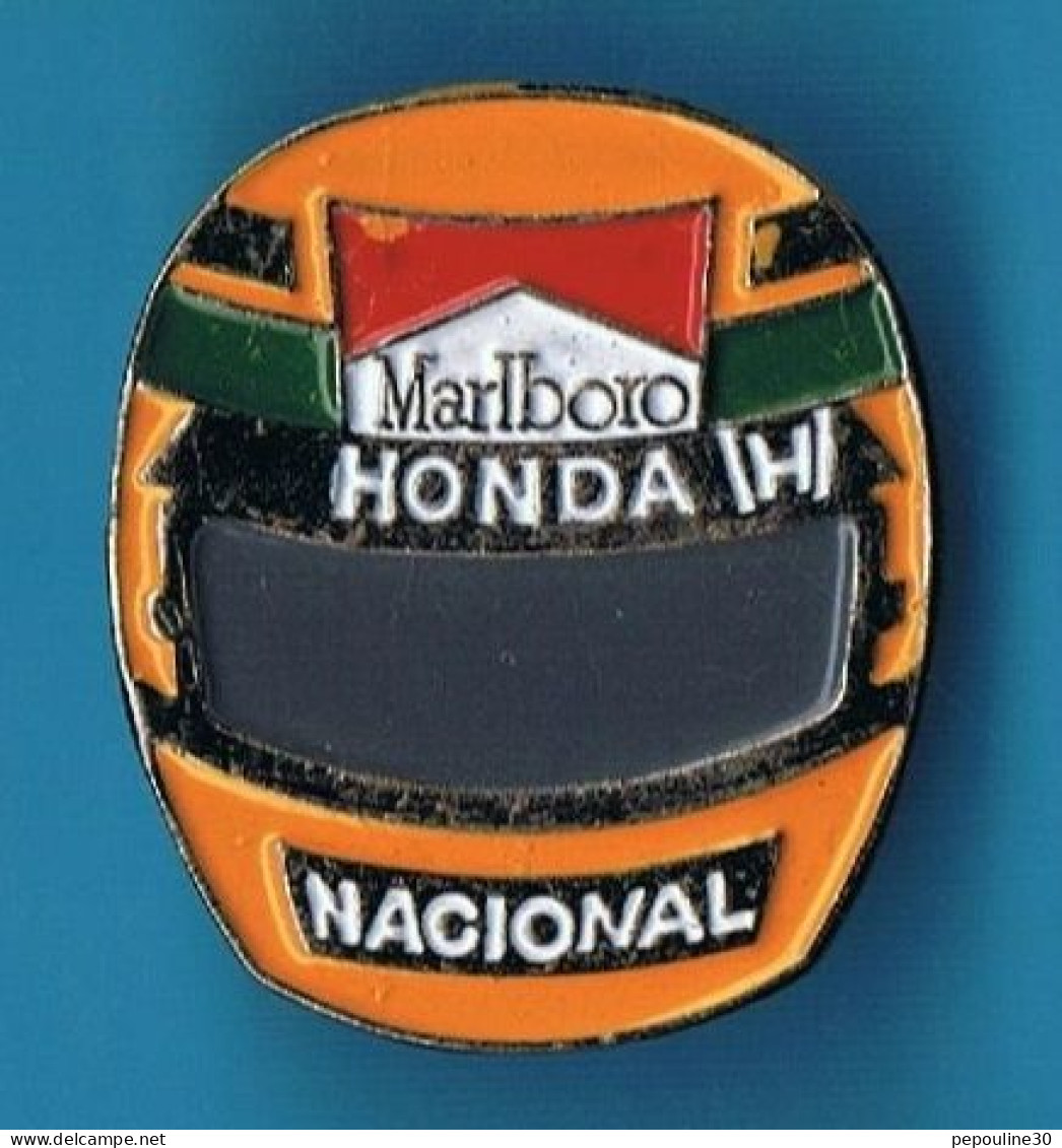PIN'S  //  ** CASQUE / AYRTON SENNA '91 / Mc LAREN HONDA / Né Le 21 Mars 1960 BRESIL / DC 01 Mai 1994 ITALIE à 34 Ans ** - Car Racing - F1