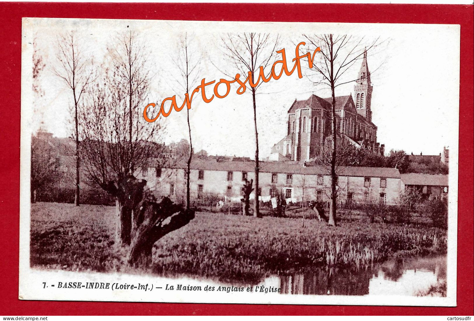 44  BASSE INDRE - LA MAISON DES ANGLAIS ET L'EGLISE - TBE - Basse-Indre