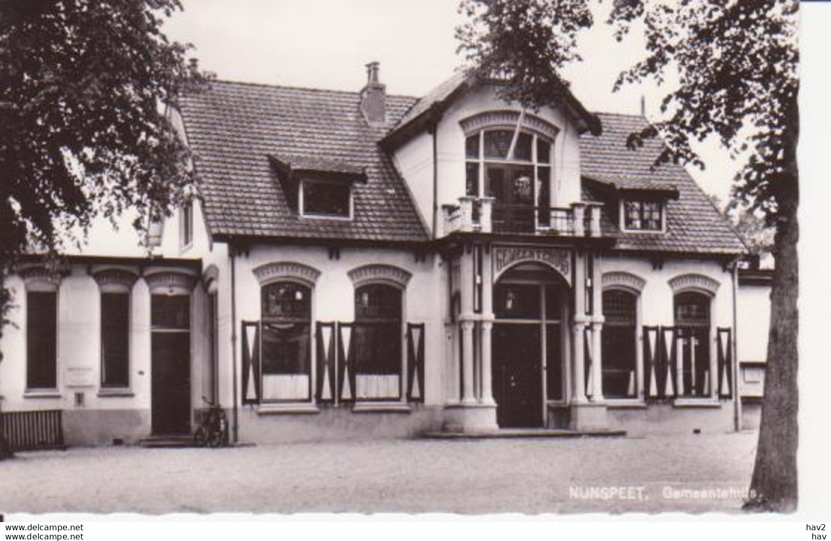 Nunspeet Gemeentehuis RY 2417 - Nunspeet