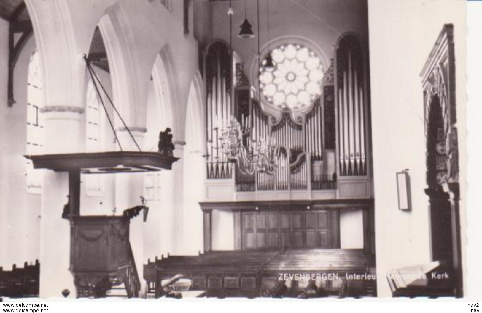 Zevenbergen N.H. Kerk Interieur RY10353 - Zevenbergen