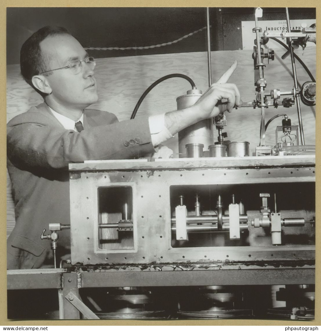 Charles H. Townes (1915-2015) - Physicist - Signed Card + Photo - Nobel Prize - Inventors & Scientists