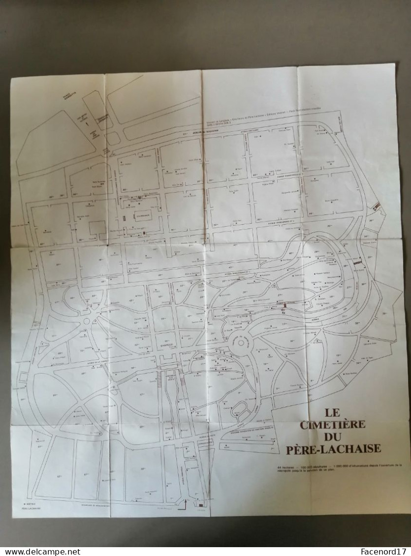 Plan Du Cimetière Du Père Lachaise Vincent De Langlade Editions Vermet - Andere Pläne