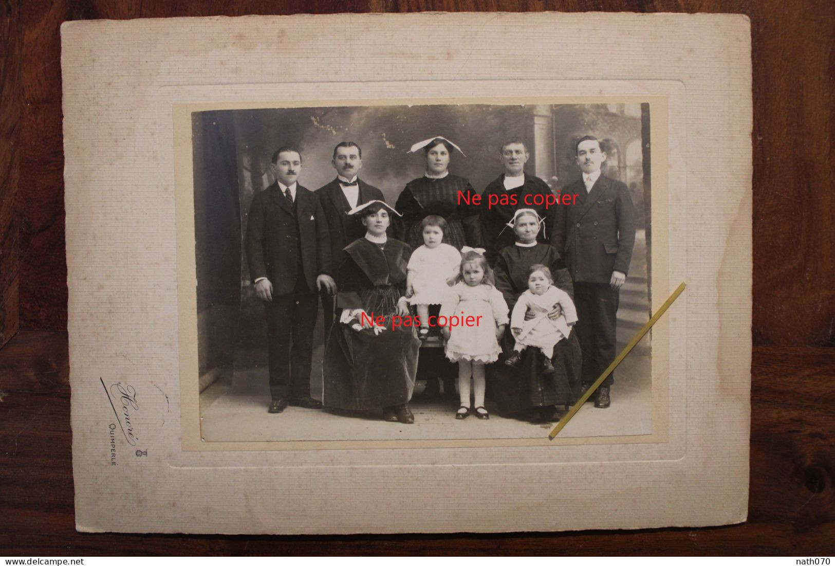 Photo 1890's Famille Bretonne Photographe Honoré Quimperlé Finistère Bretagne Tirage Print Vintage - Ancianas (antes De 1900)