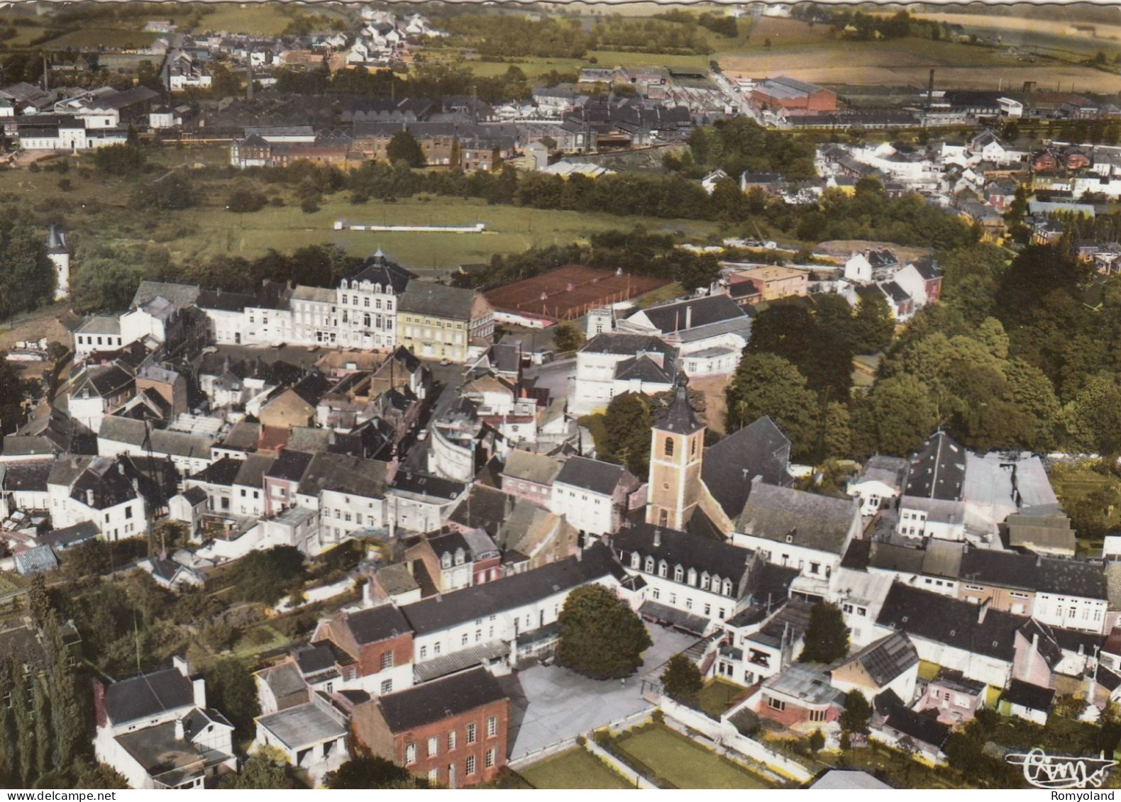 CARTOLINA  FONTAINE L'EVEQUE,HAINAUT,BELGIO-EGLISE ST.VAAST ET PLACE-VUE AERIENNE-BOLLO STACCATO,VIAGGIATA 1967 - Fontaine-l'Evêque