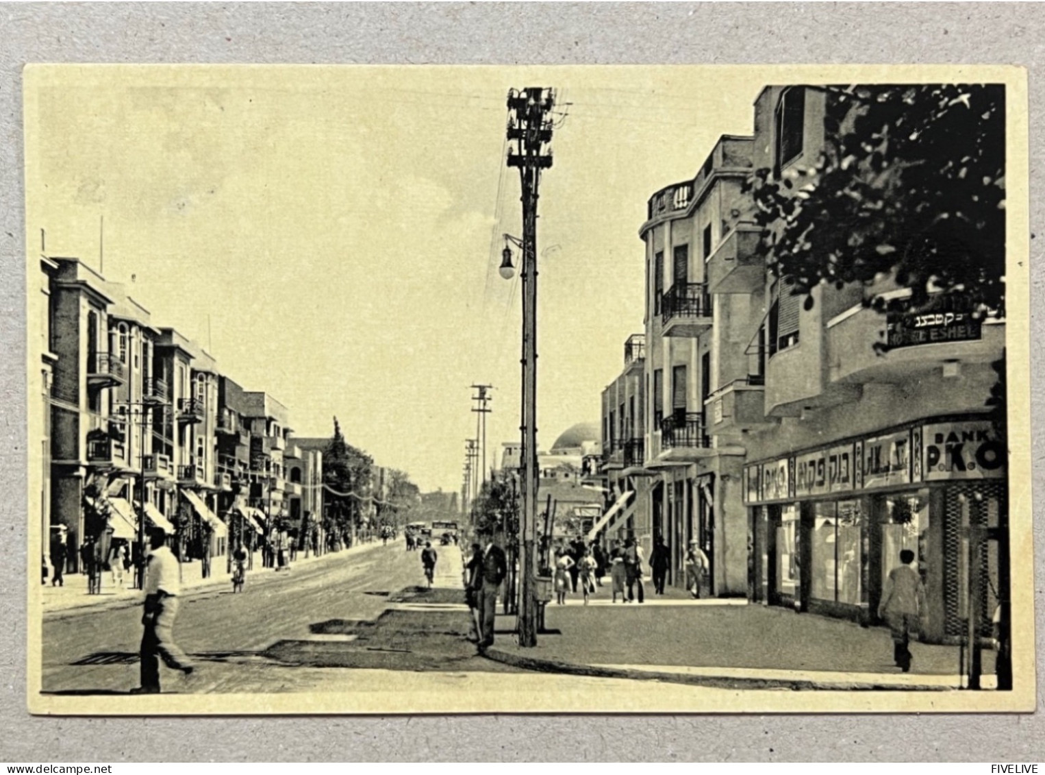 JUDAICA JEWISH POSTCARD POSTKARTE - TEL AVIV, Allenby Street, P.K.O BANK. PALESTINE, ISRAEL - Palestine