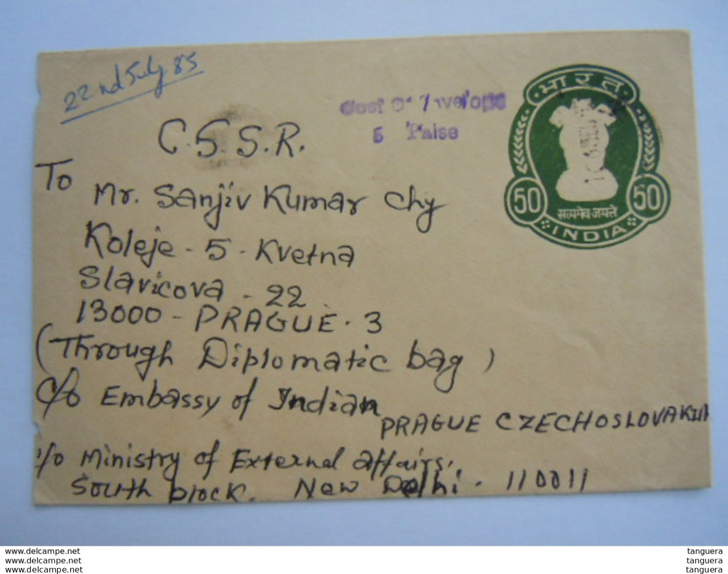 India Stationery Entier Postal Envelope Used 1985 50 To Prague Throug Diplomatic Bag New Delhi - Briefe
