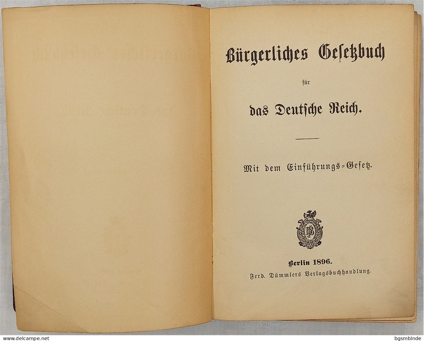 1896 - Bürgerliches Gesetzbuch Für Das Deutsche Reich BGB - / 562 S. - 12,5x17,5x2,8cm - Ohne Zuordnung