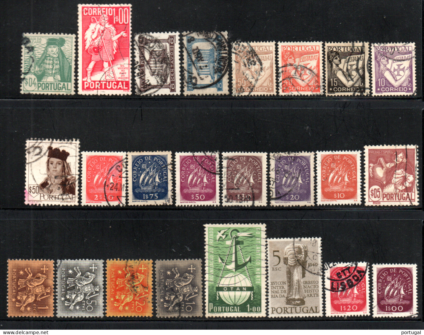 110 TIMBRES PORTUGAIS - Collections