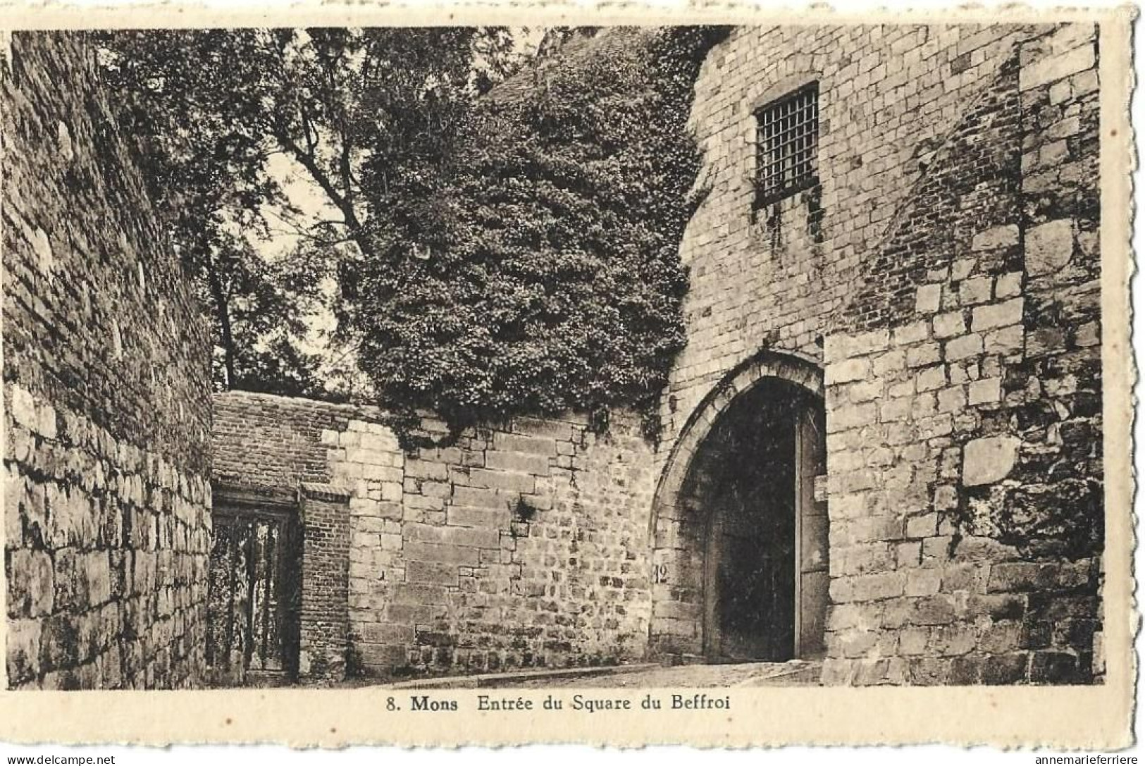 Mons Entrée Du Square Du Beffroi - Mons