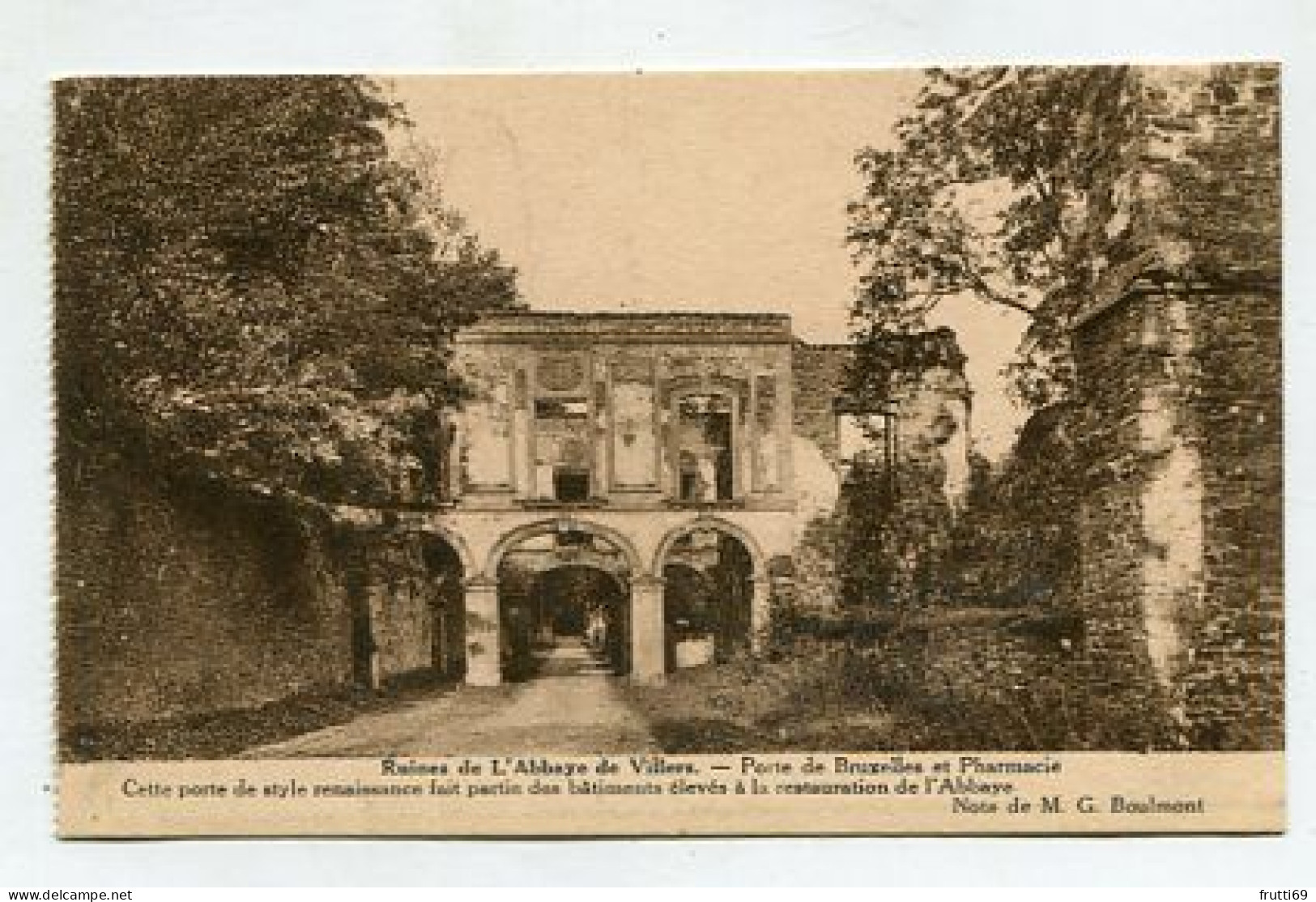 AK150612 BELGIUM - Ruines De L' Abbaye De Villers - Porte De Bruxelles Et Pharmacie - Villers-la-Ville