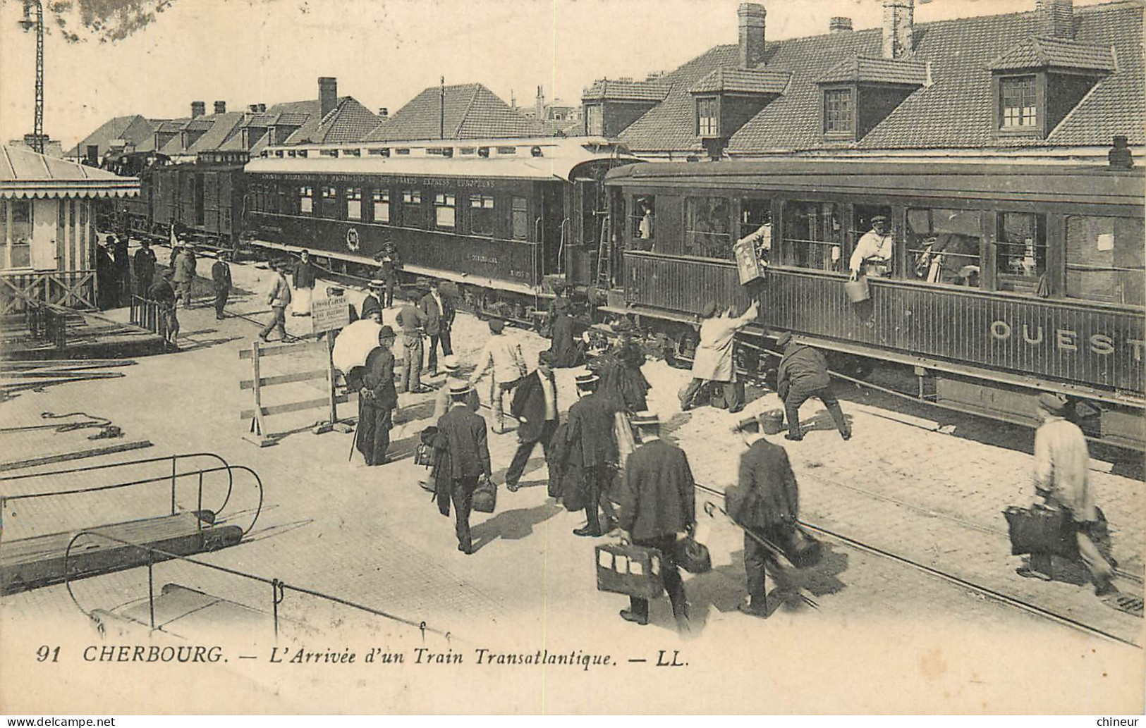 CHERBOURG ARRIVEE D'UN TRAIN TRANSATLANTIQUE  - Cherbourg
