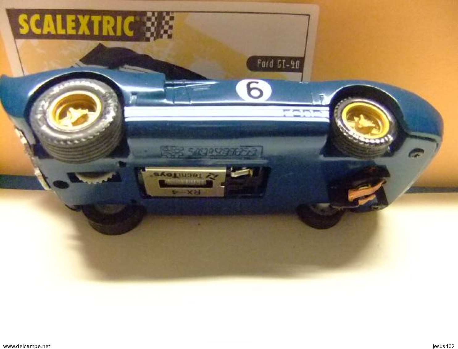 VOITURE SCALEXTRIC FORD GT 40 VERT 6 ALTAYA REPRODUCTION DE LA VOITURE EXIN 1968