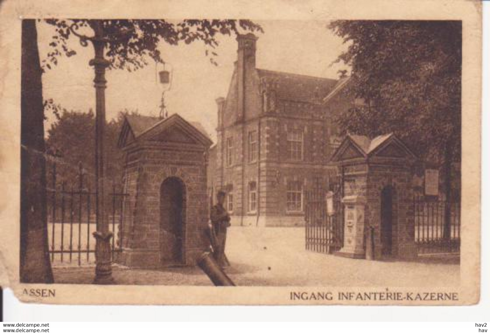 Assen Ingang Infanterie Kazerne 1921 RY11940 - Assen