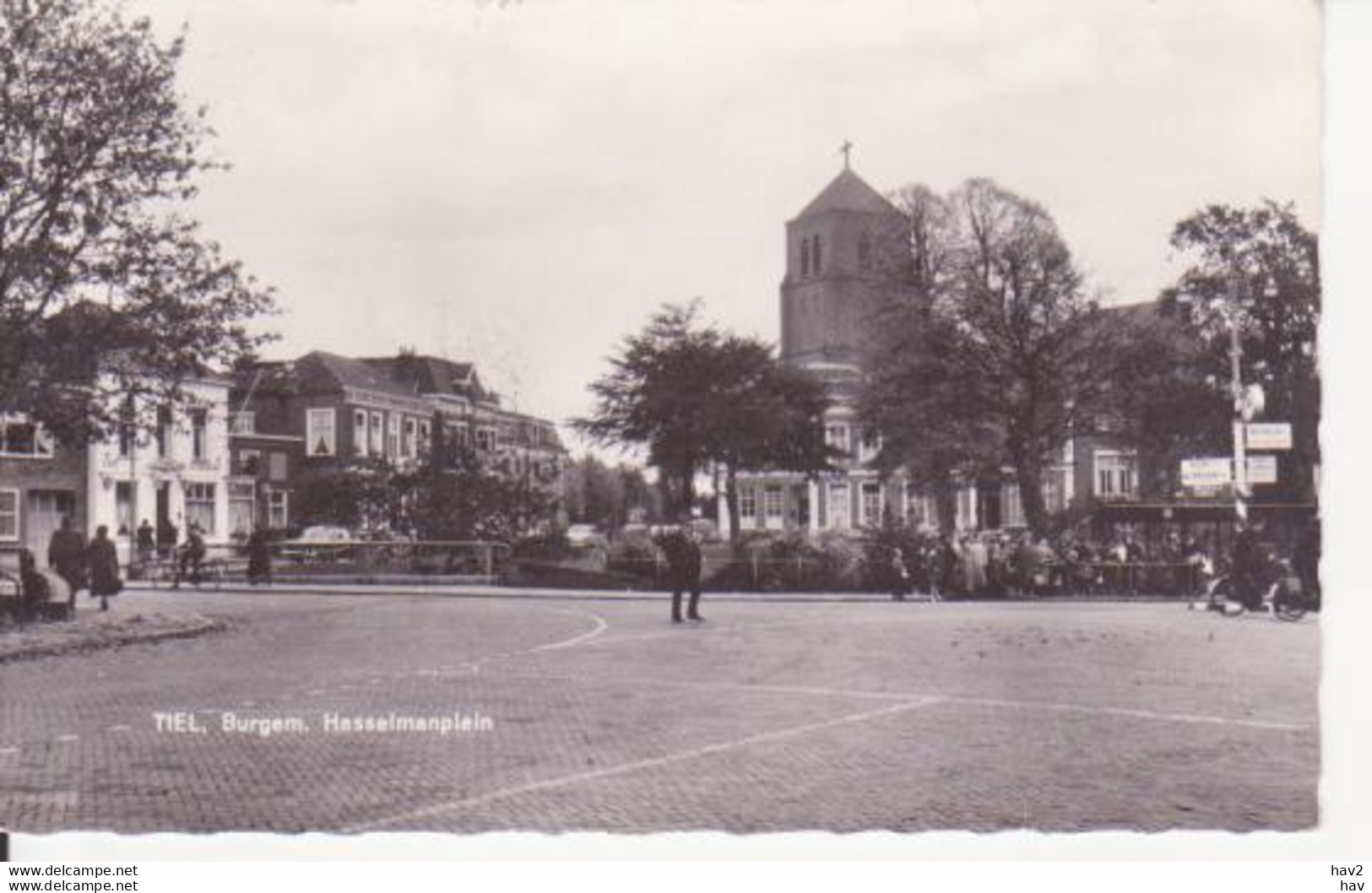 Tiel Burgemeester Hasselmanplein RY13886 - Tiel