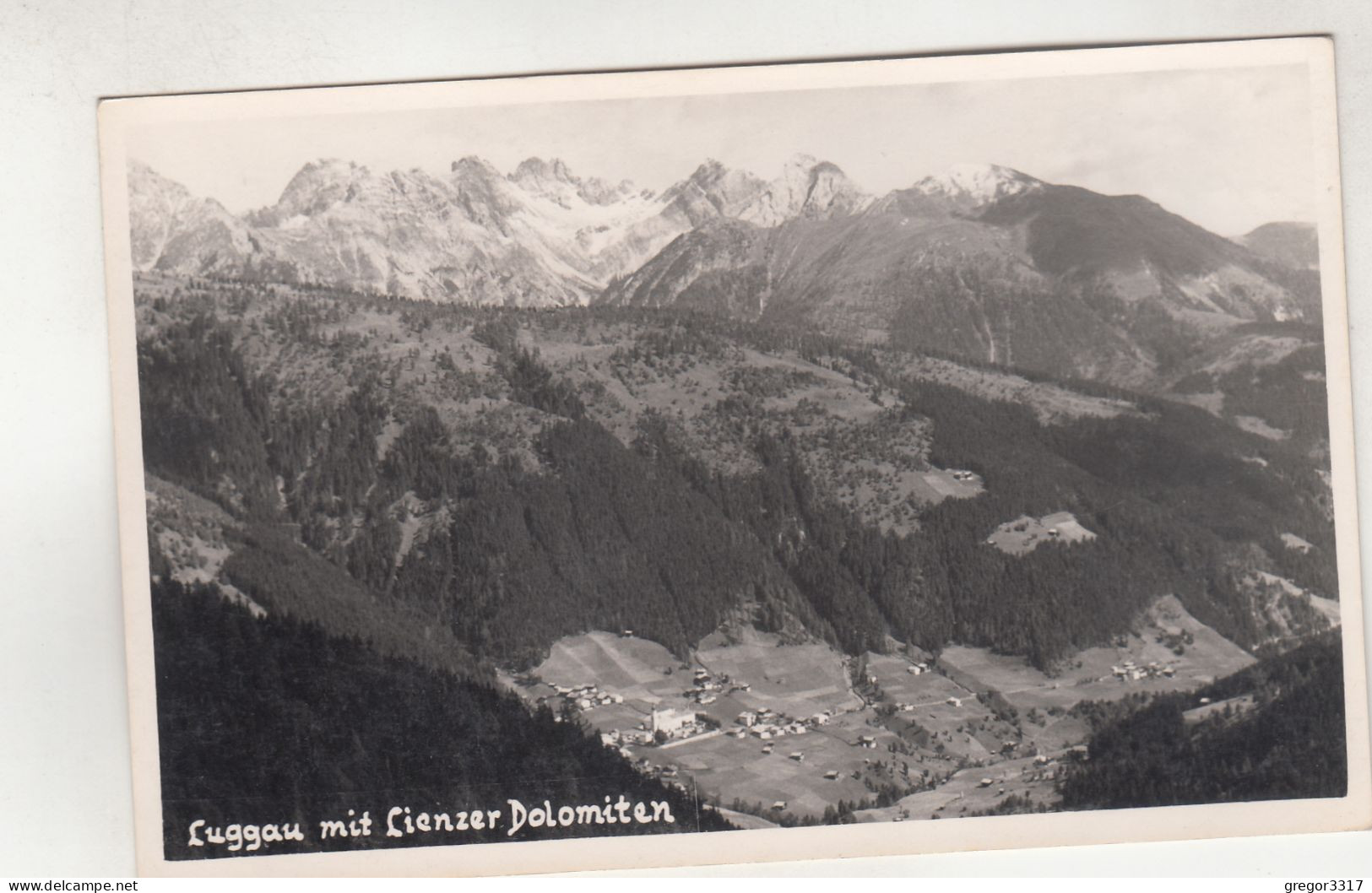 D2938) LUGGAU Mit Lienzer Dolomiten - Berge Und Blick Von Oben Auf Häuser 1954 - Lesachtal