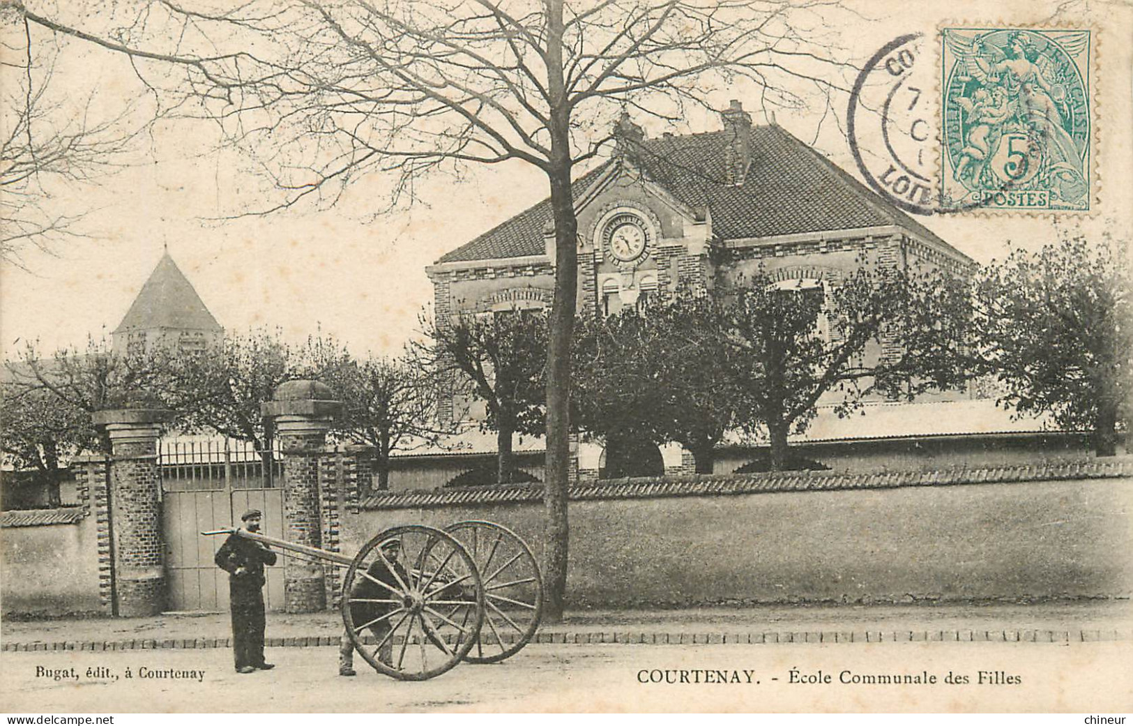 COURTENAY ECOLE COMMUNALE DES FILLES  - Courtenay