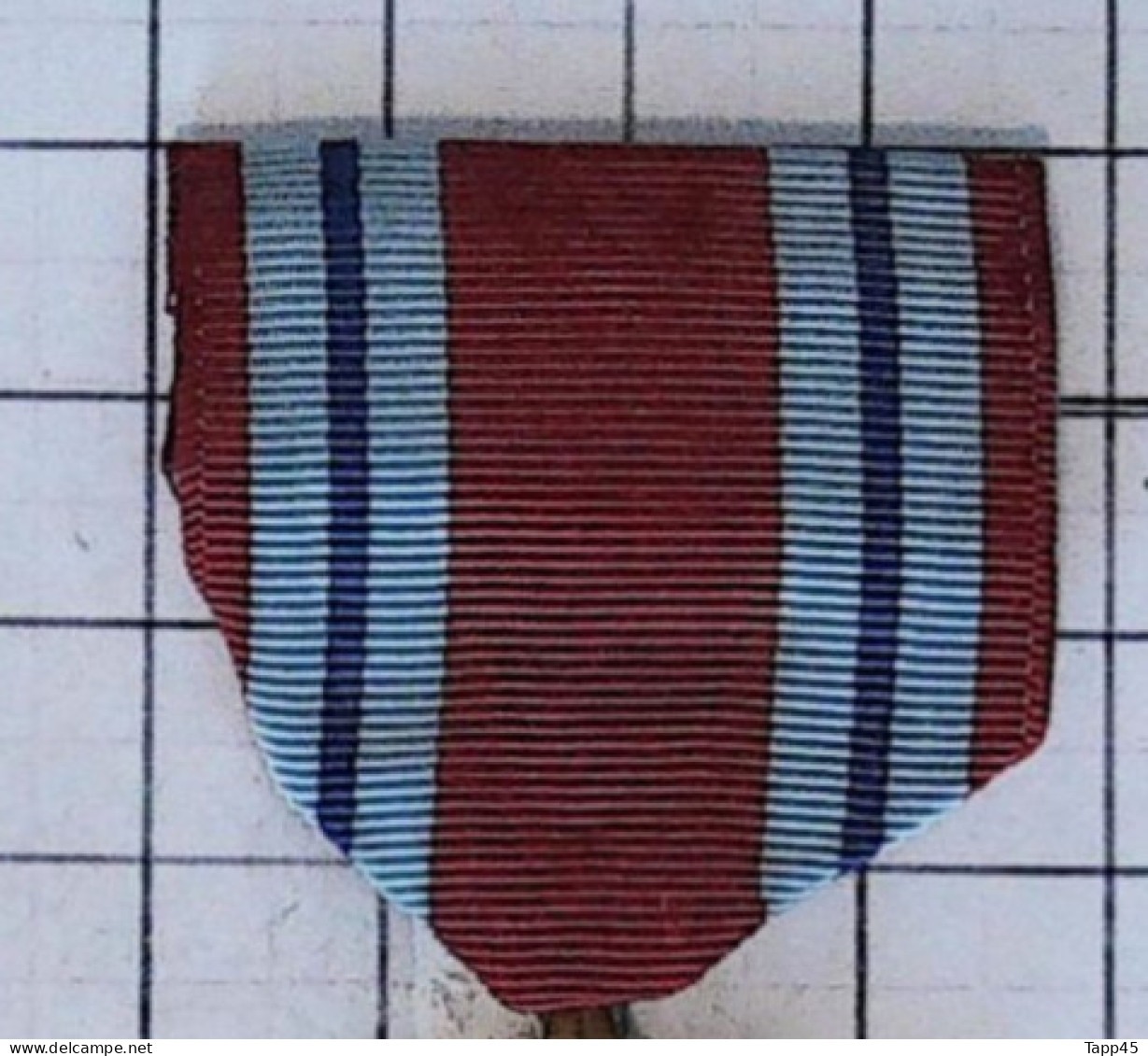 Médailles & Décorations > Combat Readiness Medall > Réf:Cl USA P 5/ 3 - Etats-Unis