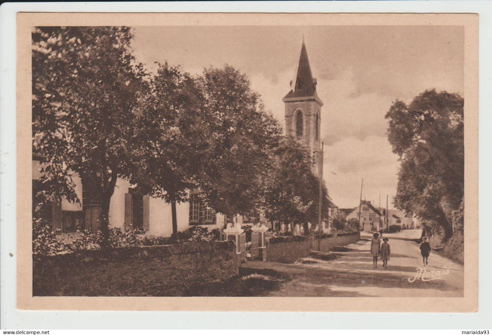 MESQUER - LOIRE ATLANTIQUE - LA MAIRIE ET L'EGLISE - Mesquer Quimiac