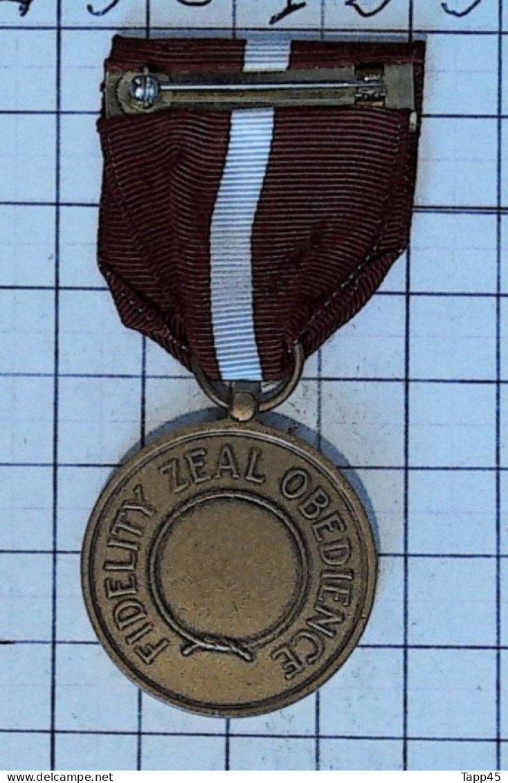 Médailles & Décorations > Coast Guard Good Conduct Medall > Réf:Cl USA P 5/ 6 - Etats-Unis