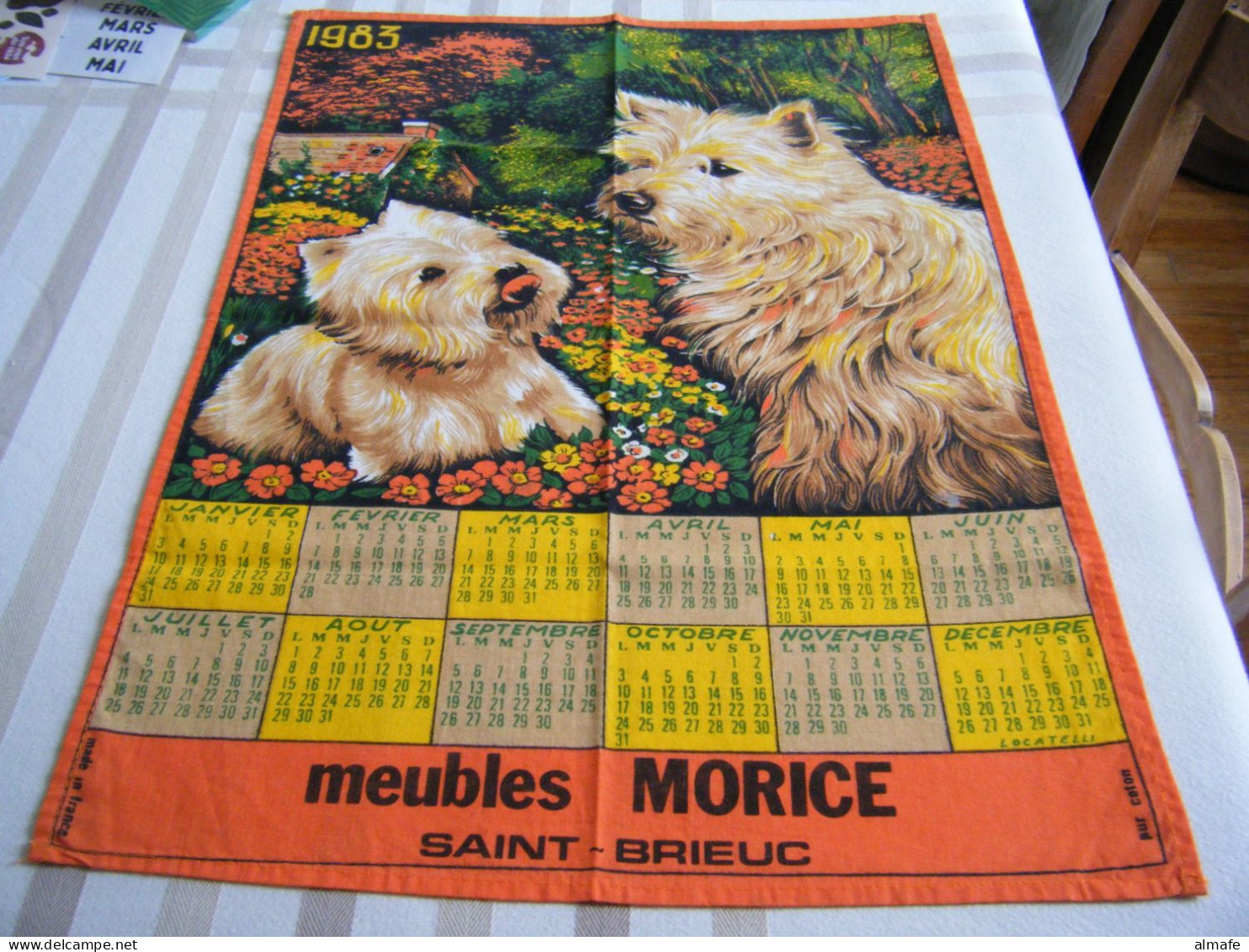Torchon Publicitaire 1983 Meubles Morice Saint-Brieuc (22) - Petits Chiens  Made In France - Autres & Non Classés