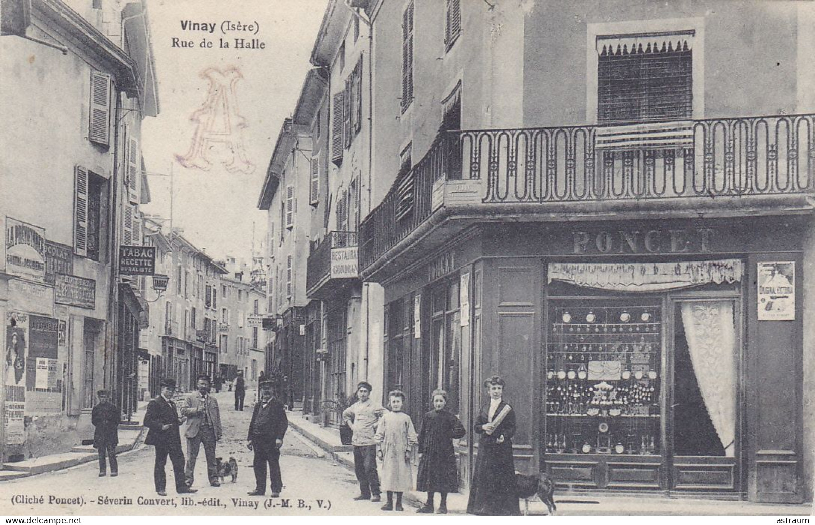 Cpa - 38 - Vinay - Animée - Rue De La Halle - Commerces  - Edi Convert / Cliché Poncet - Vinay