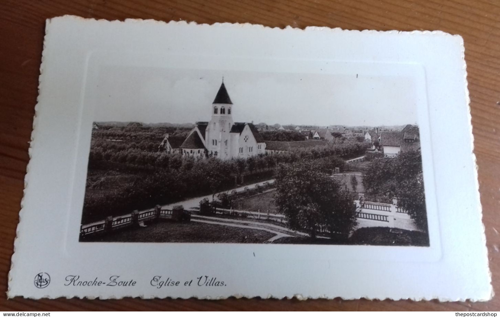 Knokke / Knocke-Zoute - L'Eglise Et Villas - Knokke