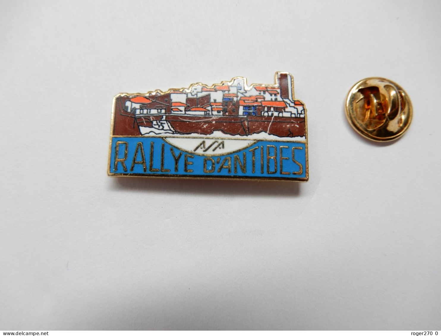 Superbe Pin's En EGF , Auto , Rallye D'Antibes , ASA , Alpes Maritimes , Signé Badge Concept - Rallye