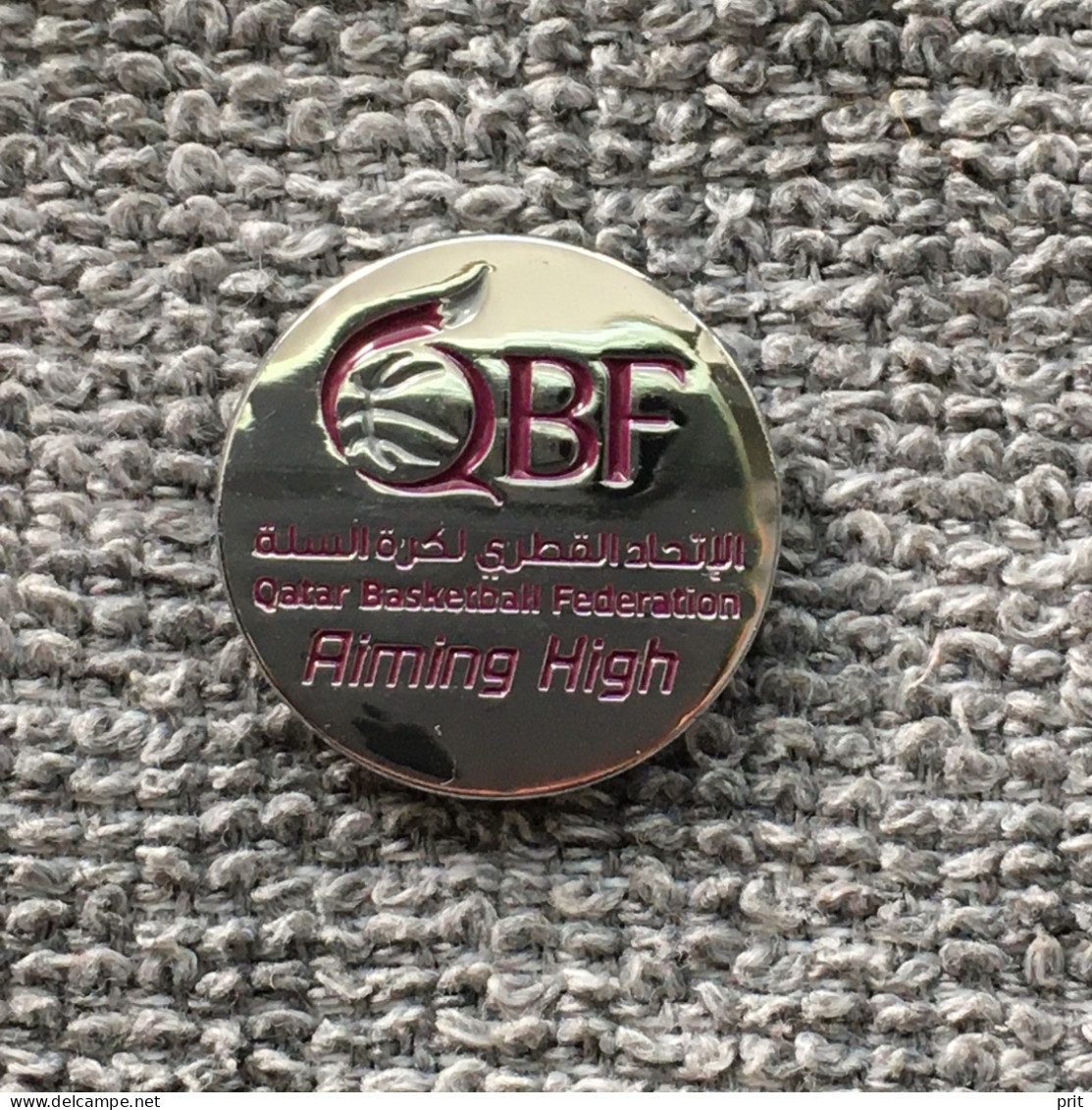 Qatar Basketball Federation Aiming High, Pin Badge Magnetic Metal - Basketball